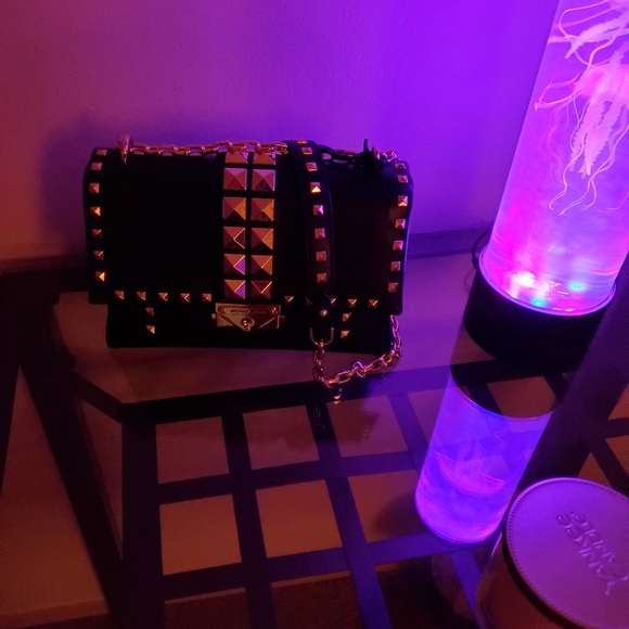 Meet your Posher, Yunaleska - Picture 3 of 4